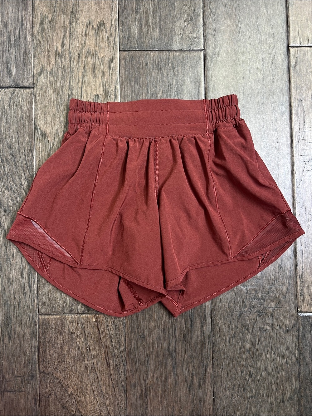 Lululemon Hotty Hot Short II *Long 4" Savannah
